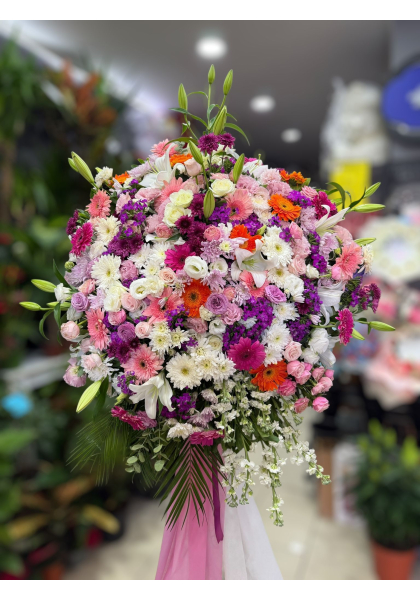 İzmir Ferforje Dev Boy Çiçek Aranjmanı İzmir Ferforje Dev Boy Çiçek Aranjmanı