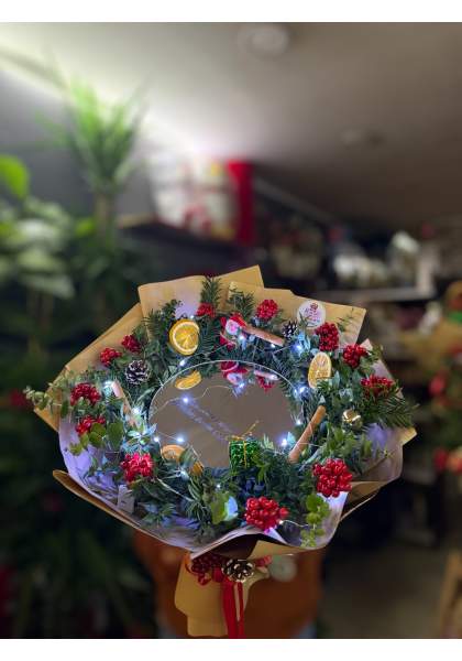 Aynalı Yılbaşı Kokina Buketi