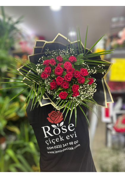 21 Adet Kırmızı Gül Buketi – Aşkın En Zarif Hali