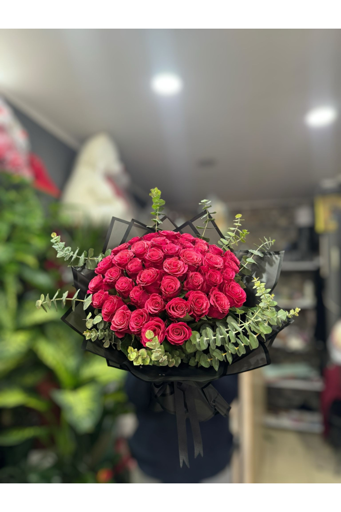 41 Adet İthal Kırmızı Gül Buketi