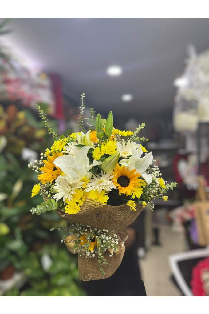 Ayçiçeği ve Lilyum Karışık Buket