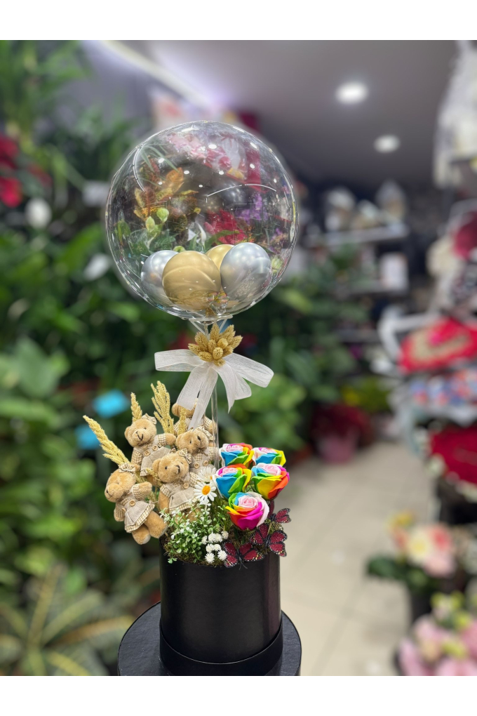 Balonlu Peluş Ayıcık ve Gökkuşağı Güllü Aranjman