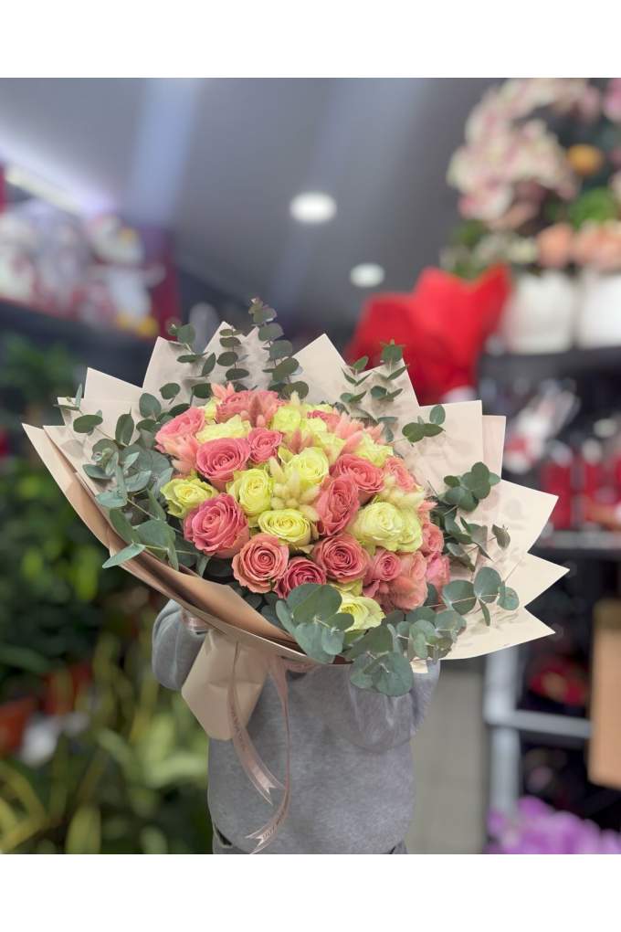 41 Adet İthal Beyaz Pembe Gül Buketi