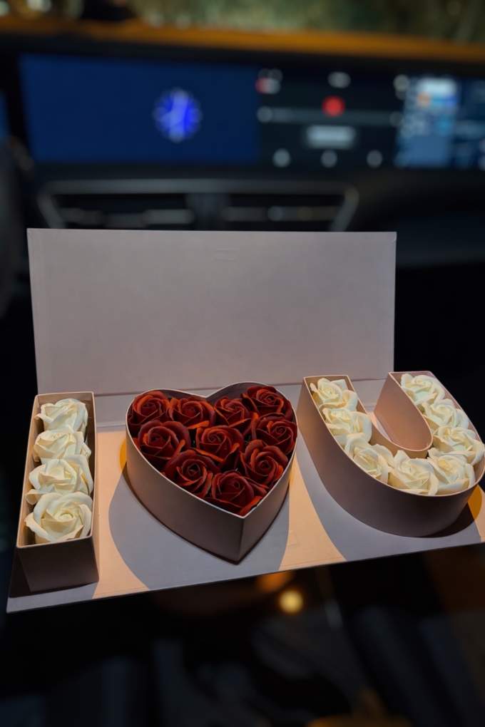 Harfli Kalp Yapay Gül Kutusu