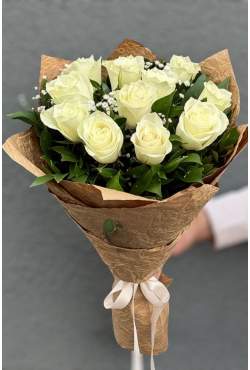 11 Adet Beyaz Gül Buketi