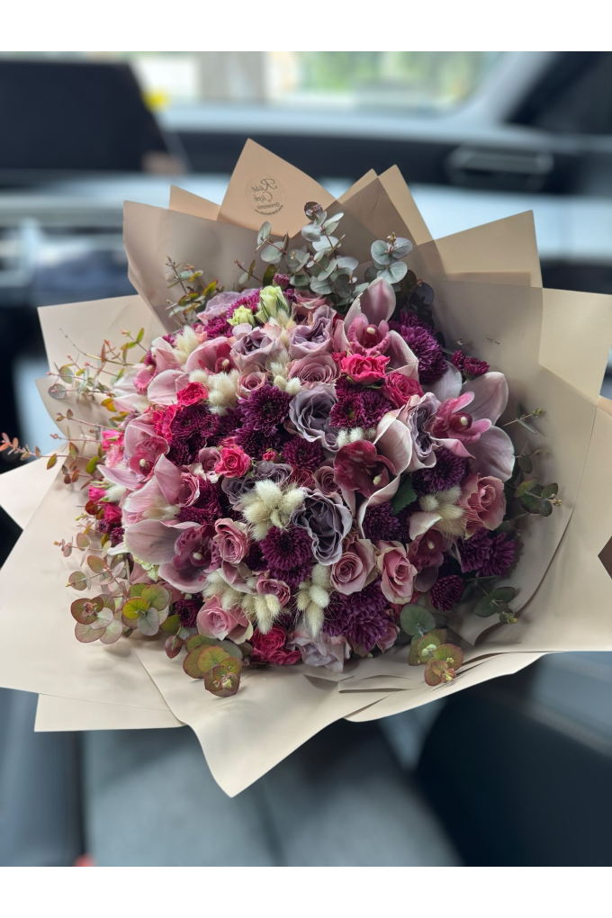 Butik Güllü Orkideli Buket