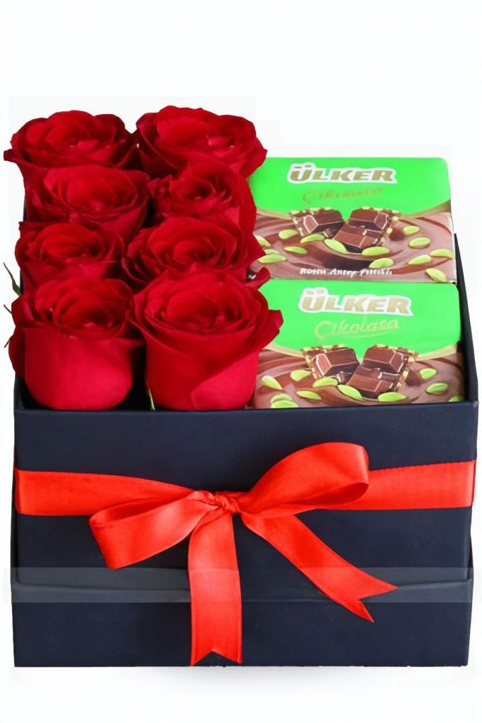 Kırmızı Gül & Çikolata Hediye Kutusu Kırmızı Gül & Çikolata Hediye Kutusu