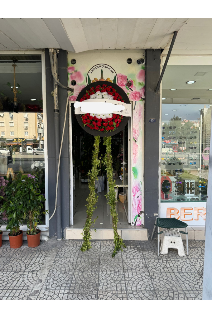 Cenaze Çelenk Kırmızı Beyaz