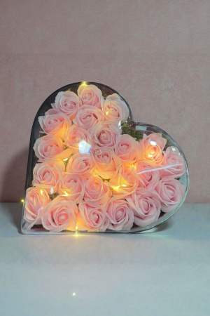Işıklı Kalp Kutuda Pembe Yapay Gül