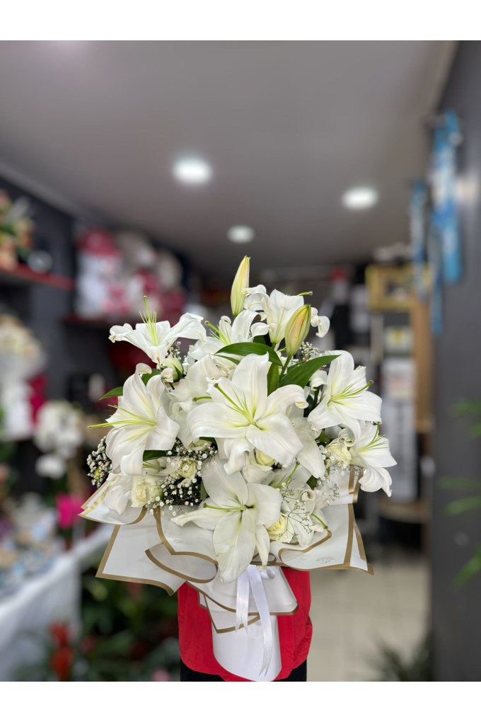 Dev Kazablanka Ve Gül Buketi