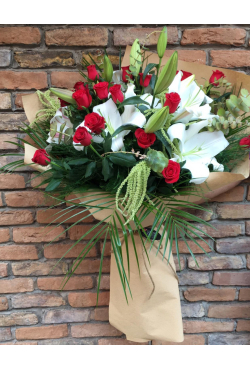 Lilyum ve Gül Dev Buket Lilyum ve Gül Dev Buket