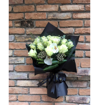 İthal Beyaz Gül Buketi