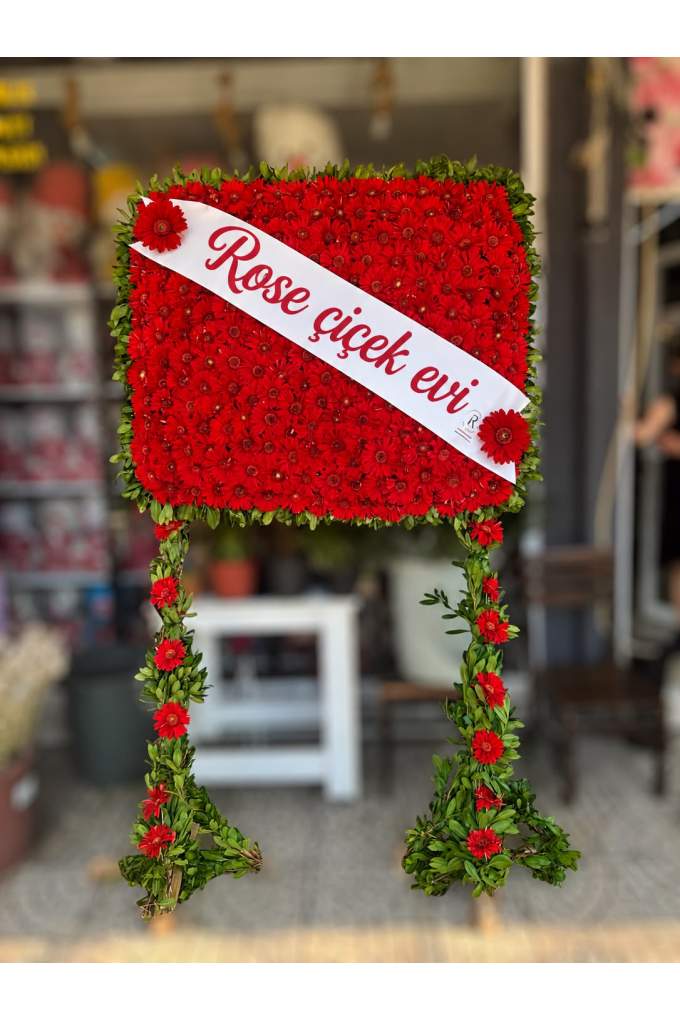 Kırmızı Gerberalı Pano Çelenk Kırmızı Gerberalı Pano Çelenk